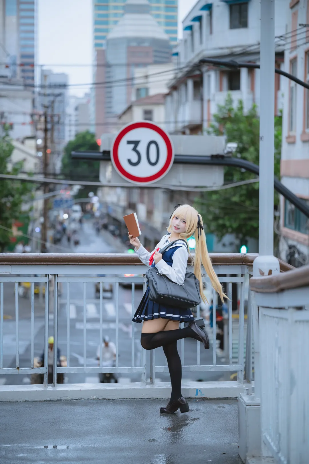 路人女主的养成方法, 水手服, 英梨梨cos, 金发双马尾, 校园风cos - 第1张