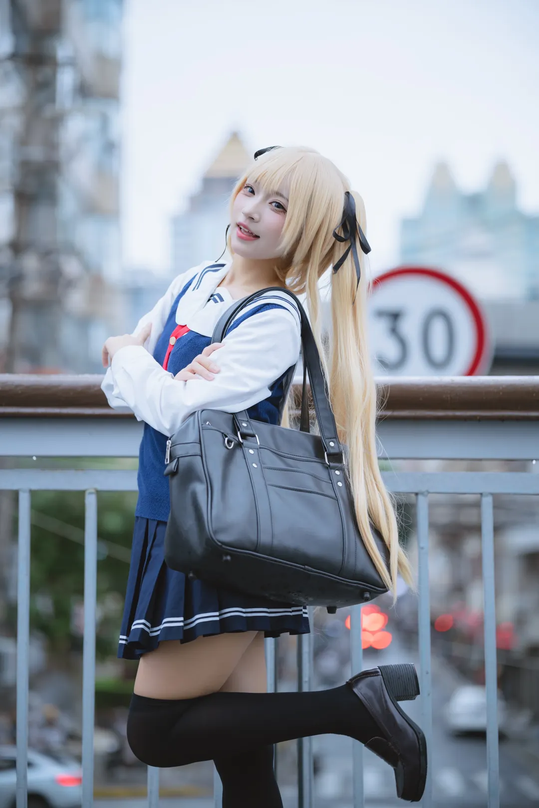 路人女主的养成方法, 水手服, 英梨梨cos, 金发双马尾, 校园风cos - 第5张