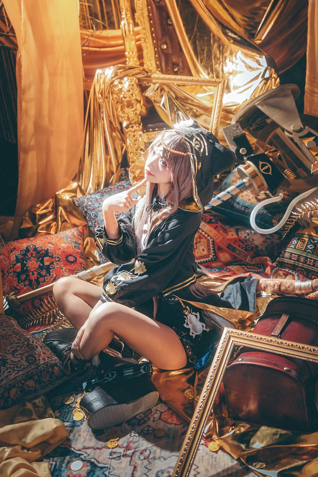 コスプレ, スタジオ撮影, アークナイツ, ペイペイコスプレ, 黒金コーデ - 3枚目