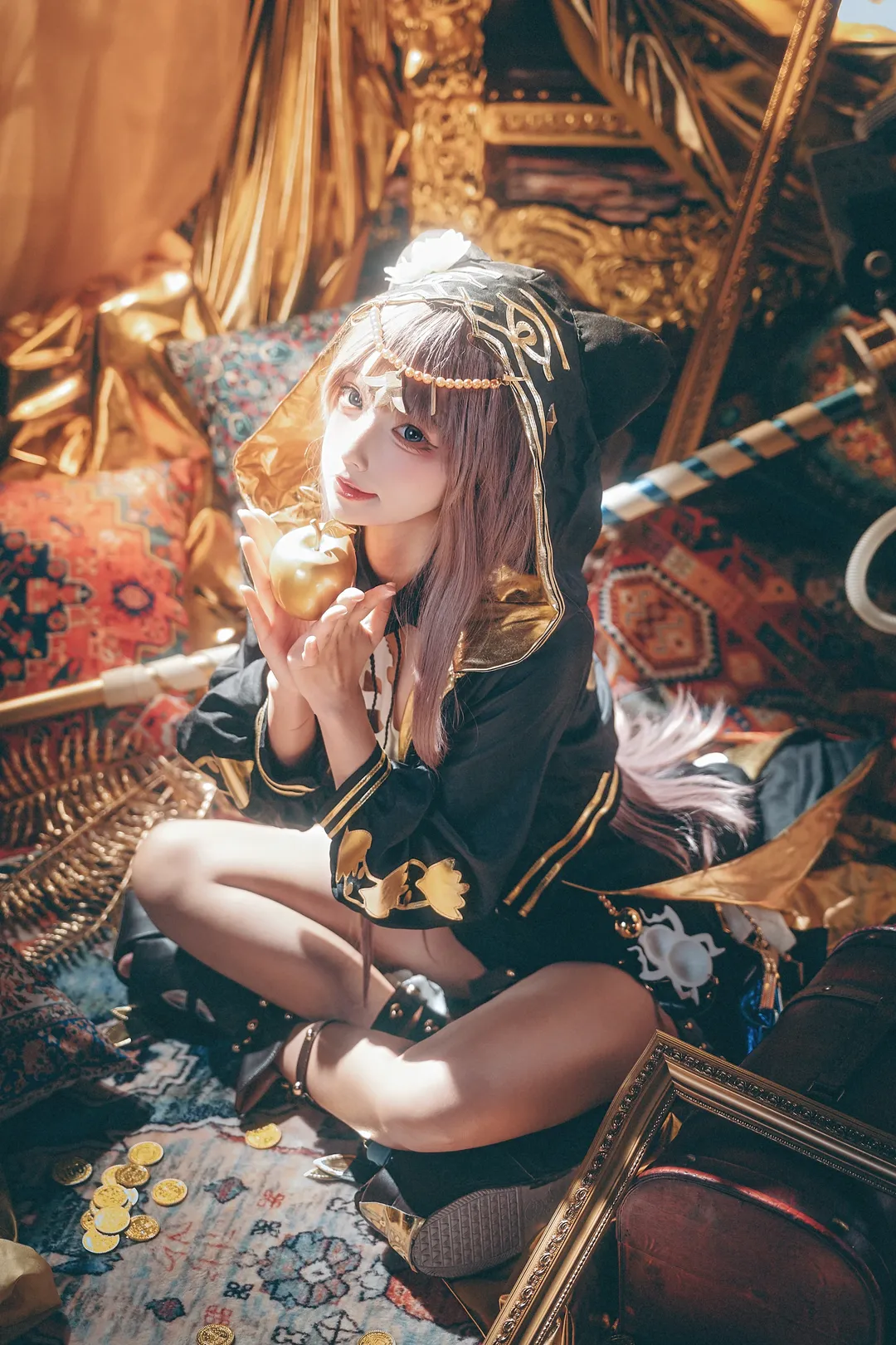 コスプレ, スタジオ撮影, アークナイツ, ペイペイコスプレ, 黒金コーデ - 4枚目