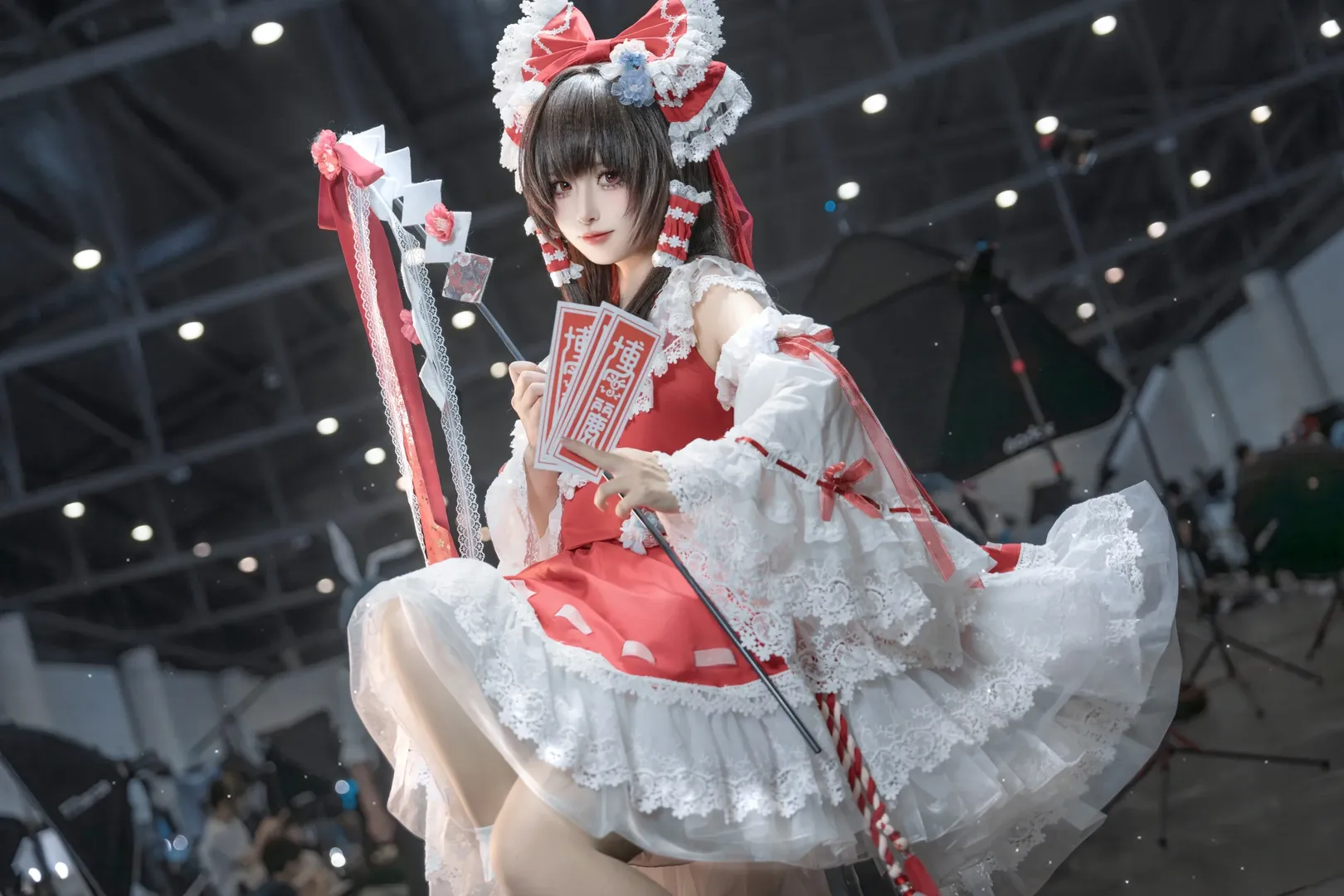博麗霊夢コスプレ, 東方Project, ポーズ参考, イベント撮影のポーズ, インスピレーションの共有 - 5枚目