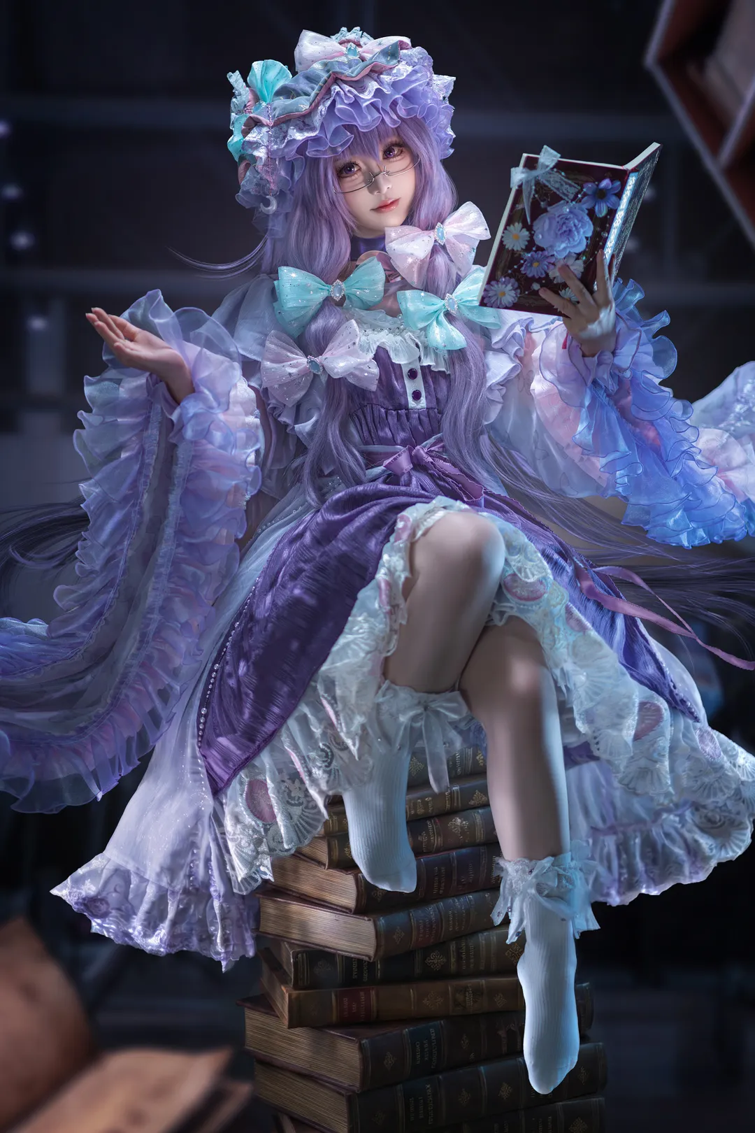 Touhou Project, Lolita, Patchouli cosplay, Purple color scheme, Book prop