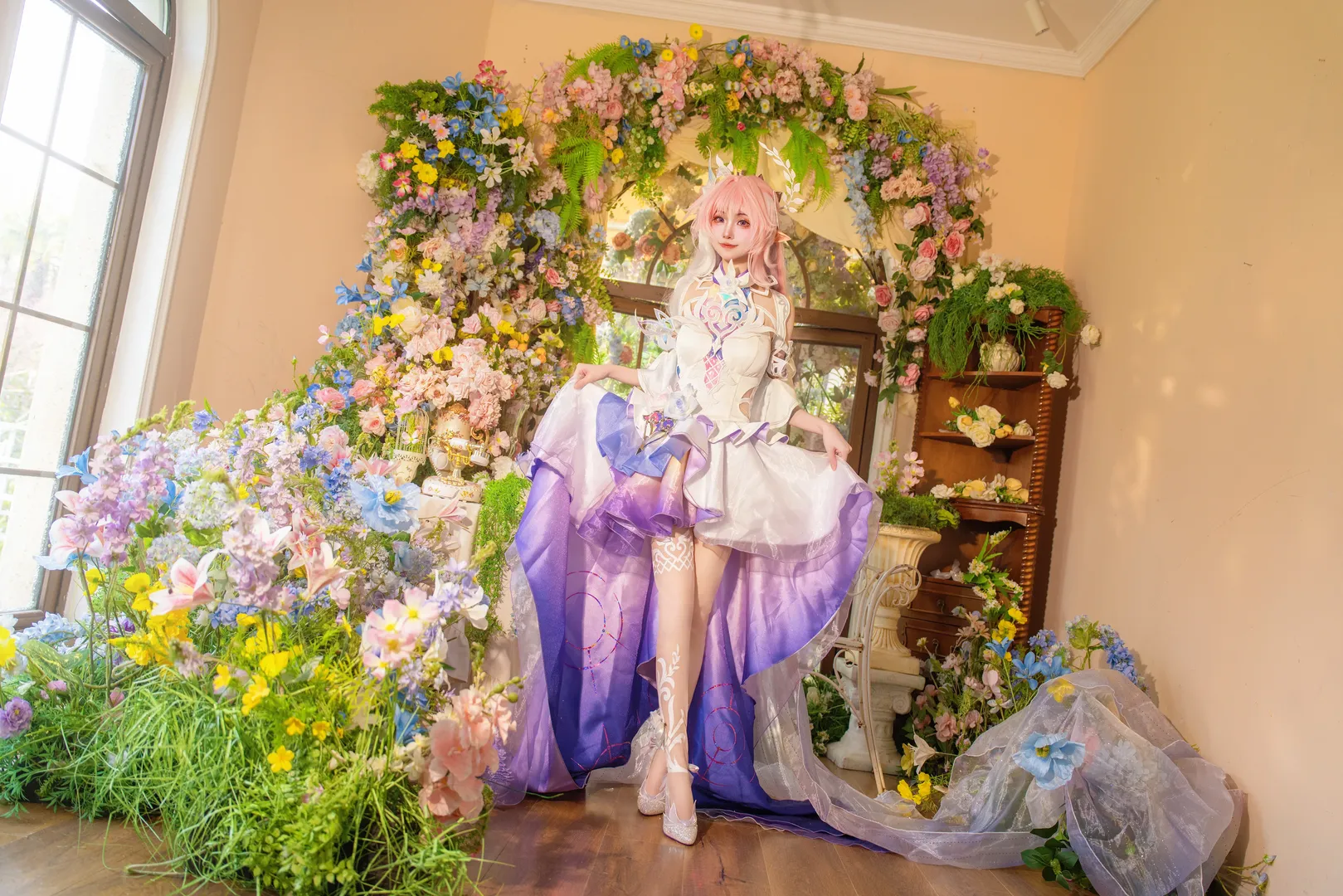 ロールプレイ, キュレネ コスプレ, 崩壊：スターレイル, 花畑の撮影, 二次元コスプレ