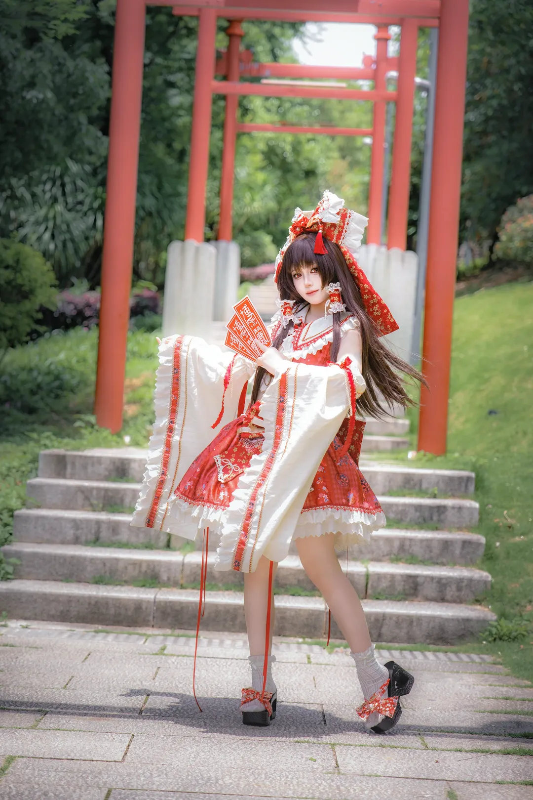 博丽灵梦cos, 东方Project, 二次元cos, cosplay摄影, 神社巫女 - 第5张