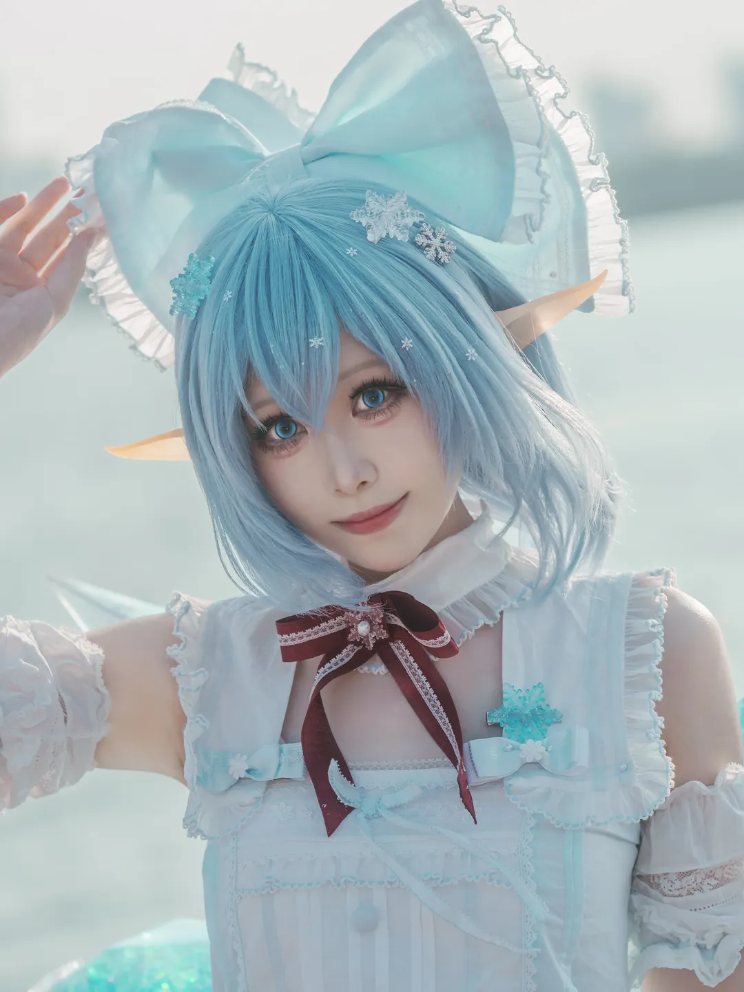 東方Project, チルノコスプレ, アニメコスプレ, 氷の妖精, 屋外コスプレ撮影 - 1枚目