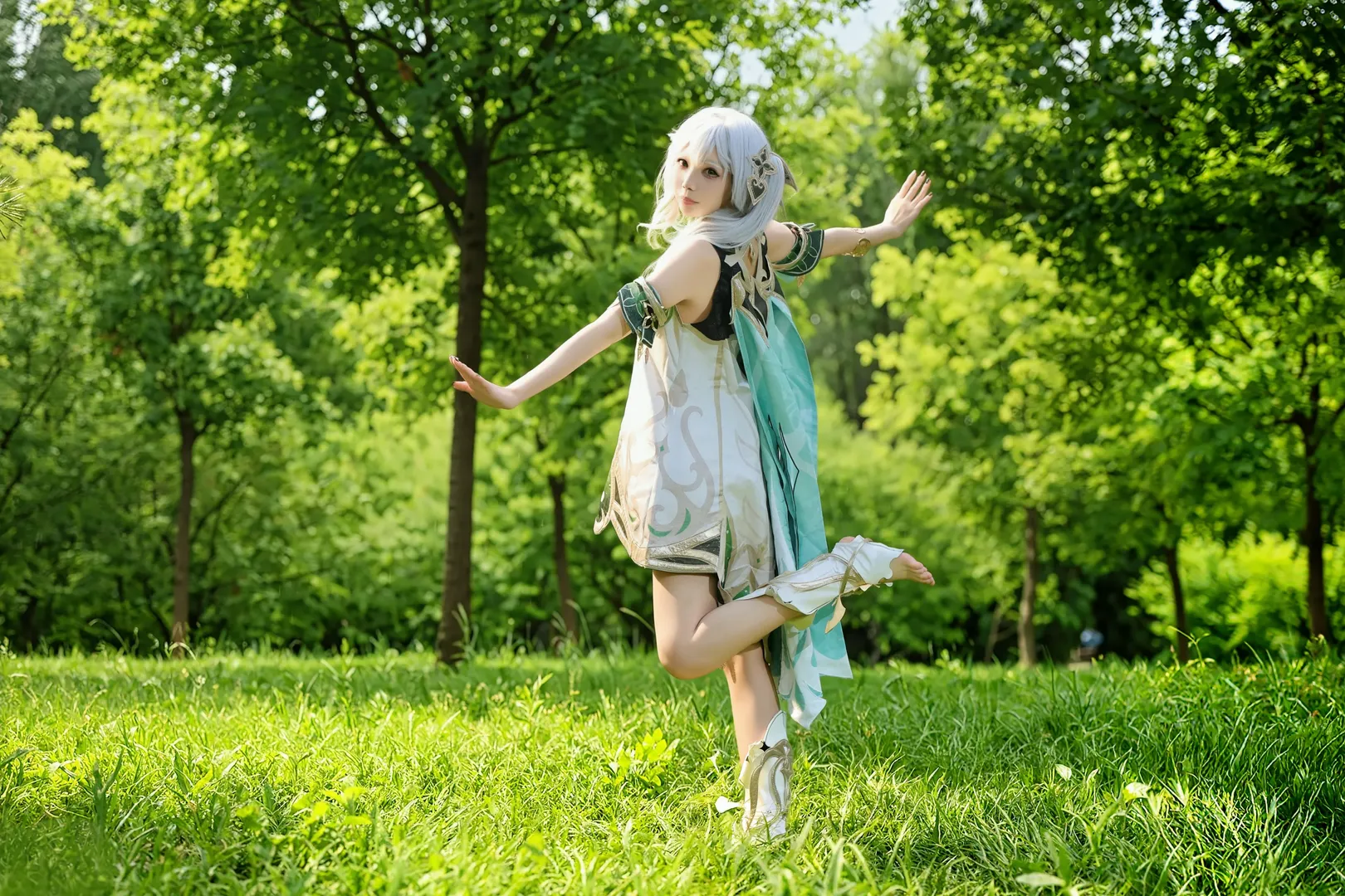 原神, キャラクター再現, ナヒーダ コスプレ, アウトドア撮影, クラクサナリデビ - 2枚目
