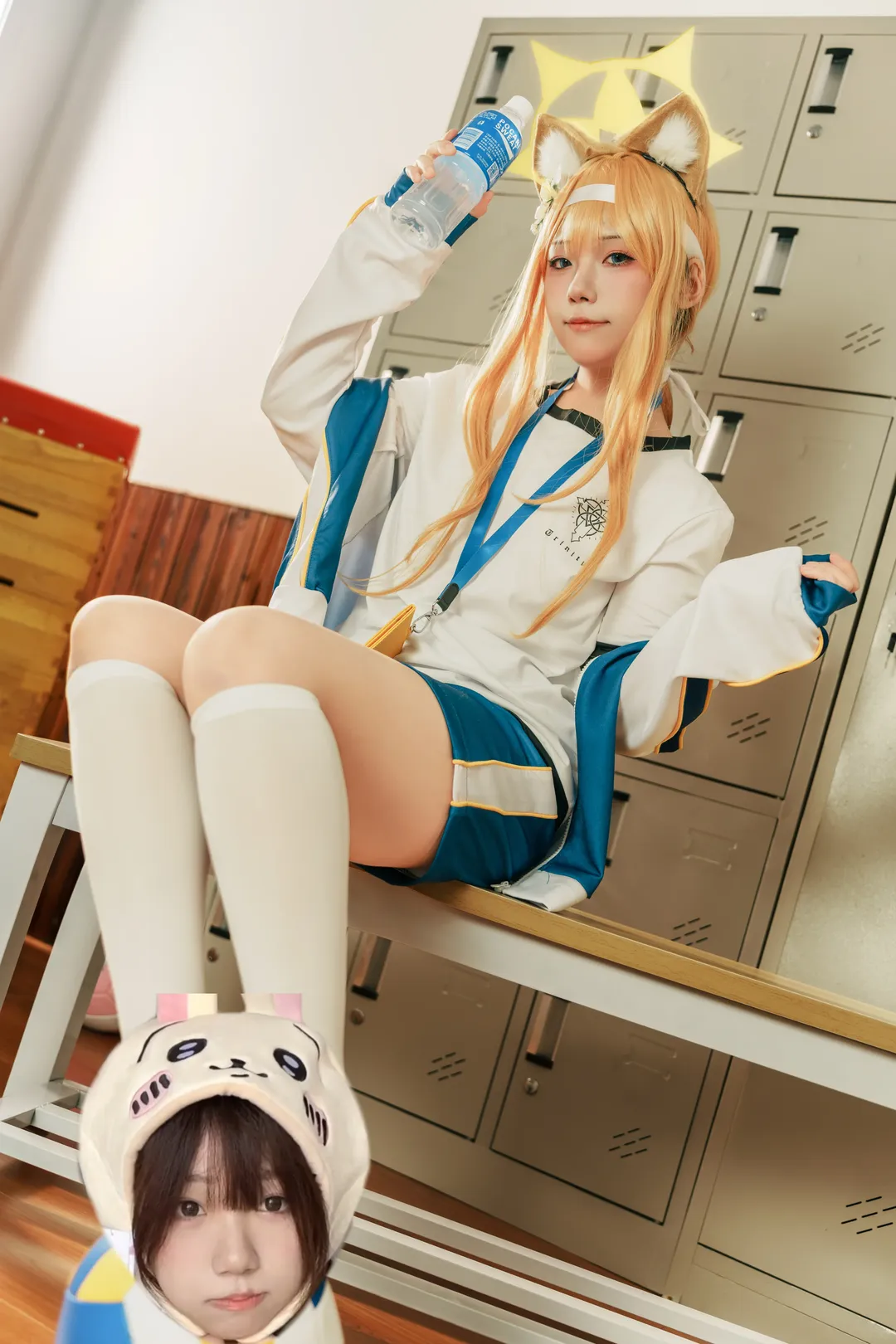 蔚蓝档案, 运动风cosplay, 兽耳少女, 伊洛玛丽cos, 体育馆写真 - 第1张