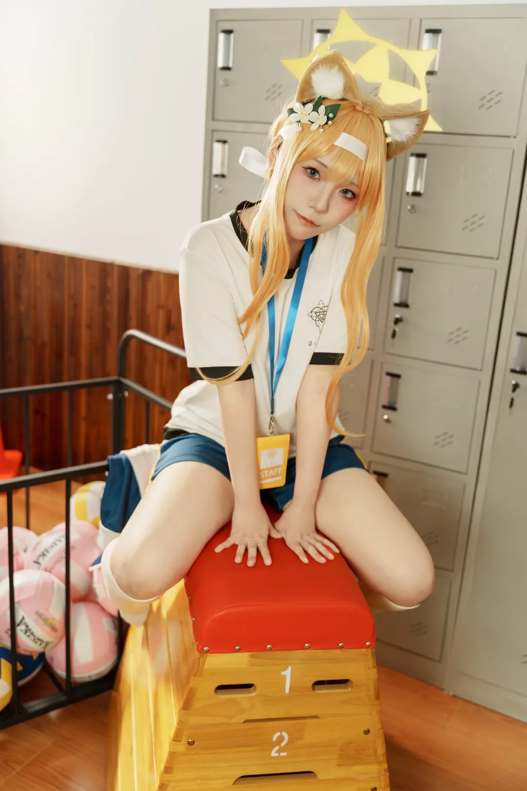 蔚藍檔案, 運動風cosplay, 獸耳少女, 伊洛瑪麗cos, 體育館寫真