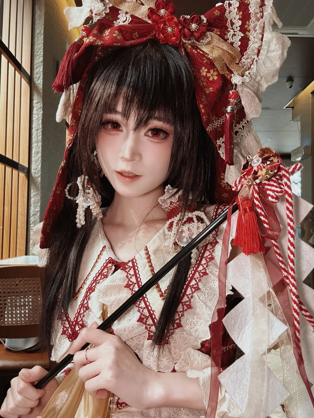 Roleplay, Anime-style photography, Reimu Hakurei Cosplay, Touhou Project, Shrine maiden outfit - Image 4