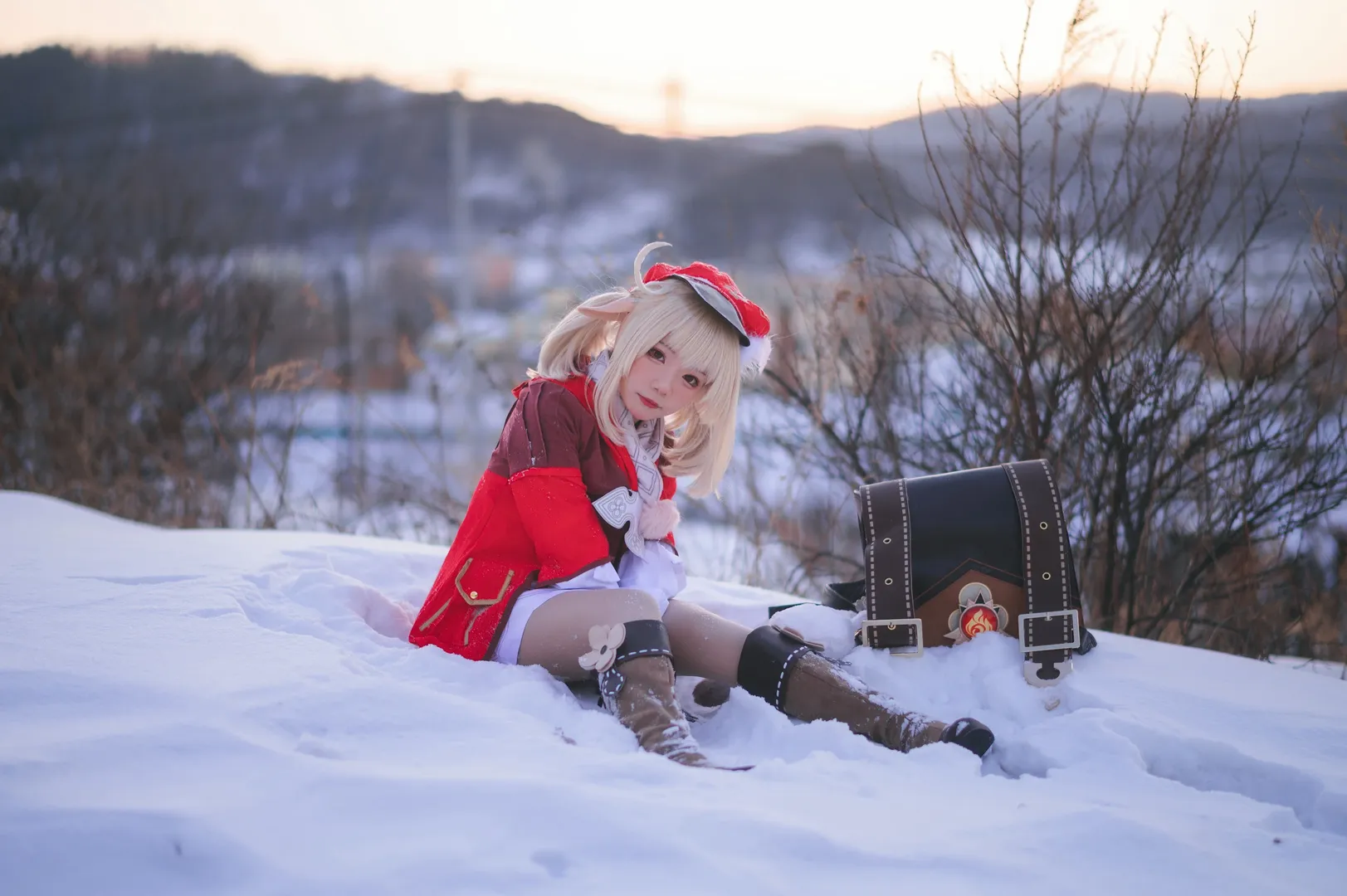 原神, 可莉cos, 冬日摄影, cosplay穿搭, 雪地外景 - 第2张