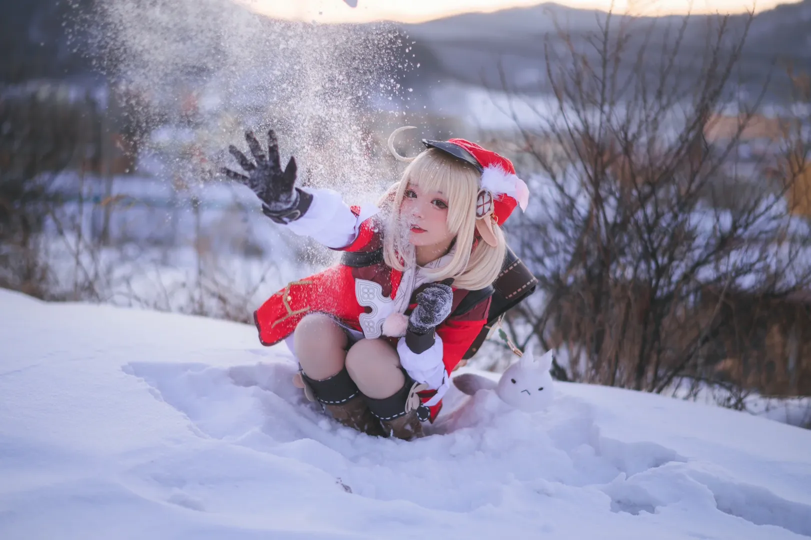 原神, 可莉cos, 冬日摄影, cosplay穿搭, 雪地外景 - 第6张