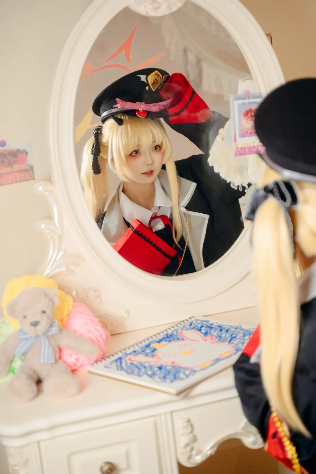 蔚蓝档案, 丹花伊吹cos, 制服cosplay, 金发双马尾, 可爱日常 - 第1张
