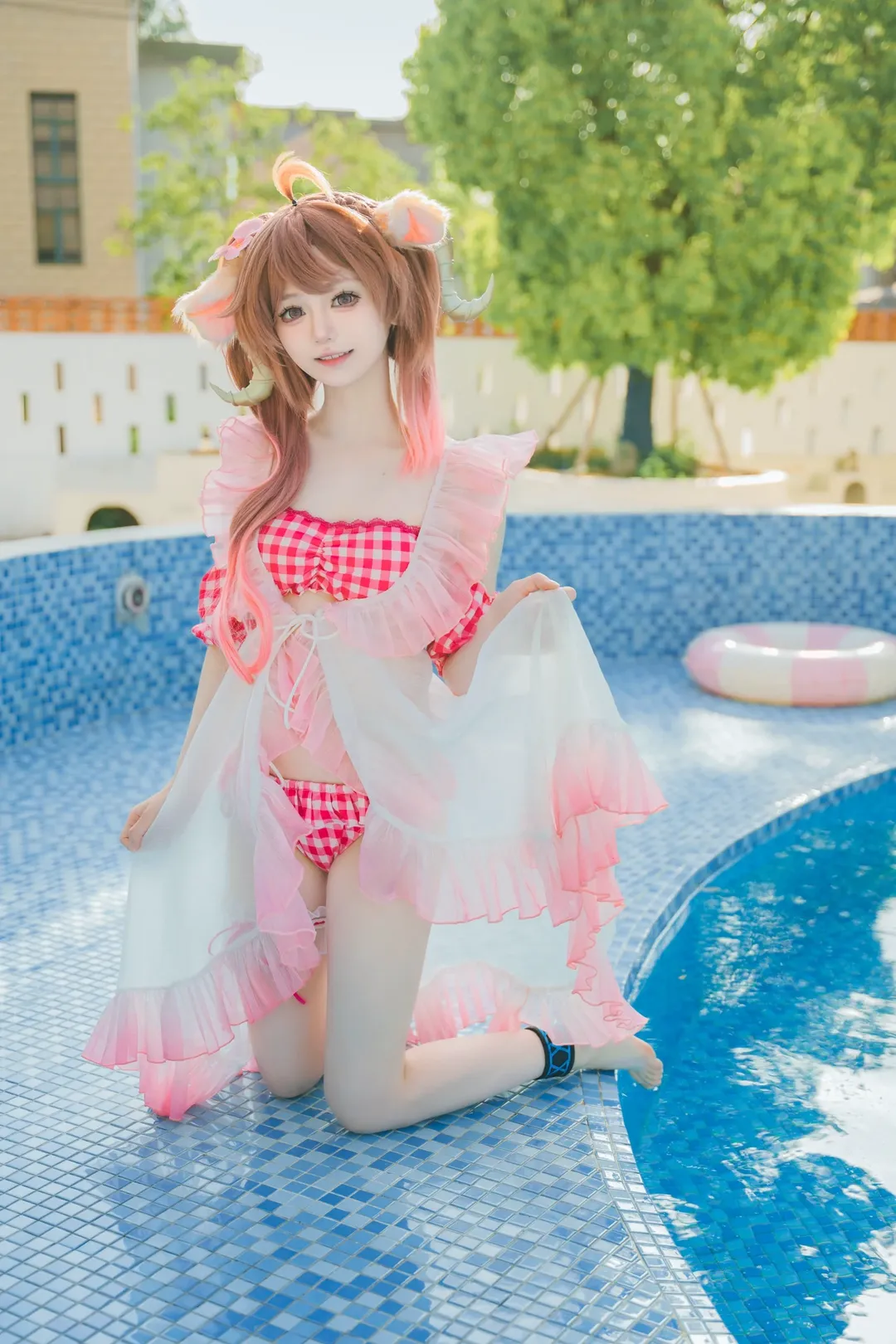 明日方舟, 泳装cosplay, 夏日写真, 艾雅法拉cos, 兽耳娘 - 第8张