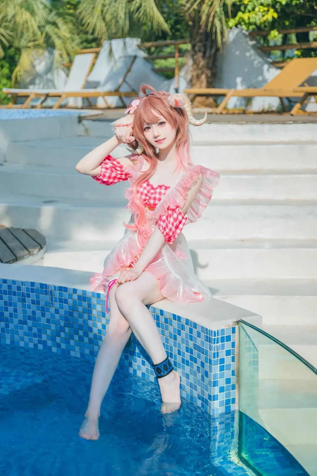 明日方舟, 泳装cosplay, 夏日写真, 艾雅法拉cos, 兽耳娘 - 第9张