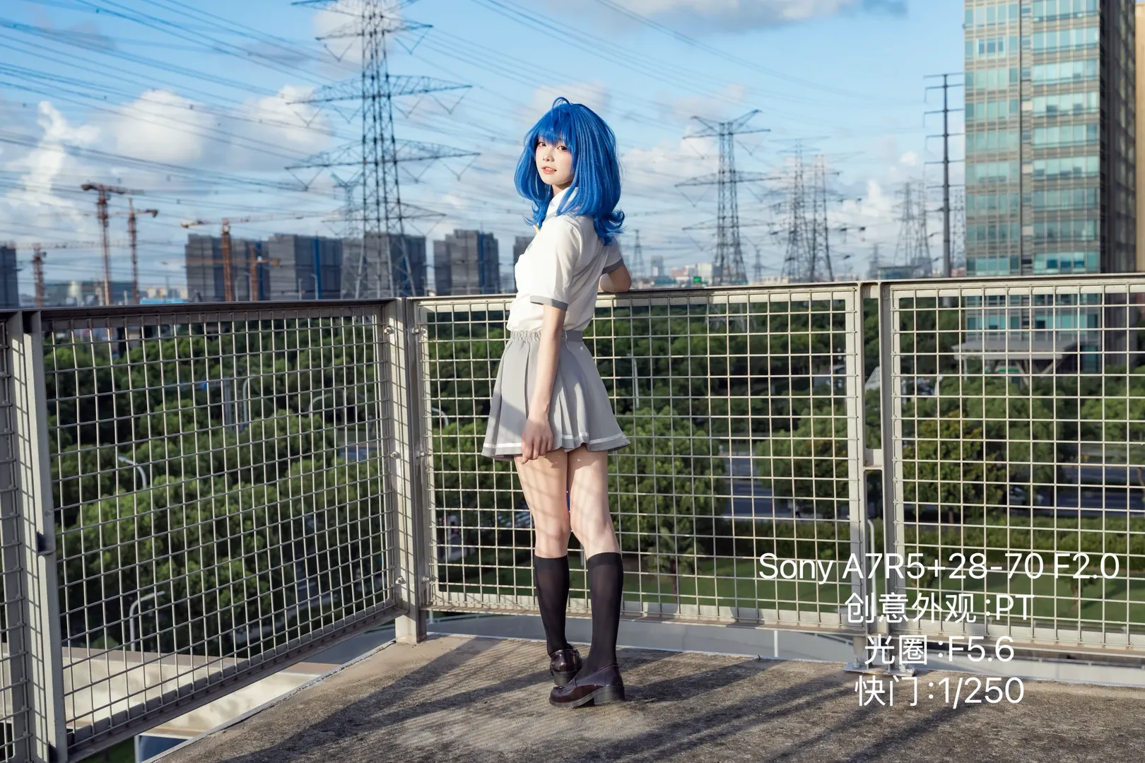 夏日cosplay, 索尼A7R5, 八奈见杏菜cos, 败犬女主太多了, 天台人像 - 第5张