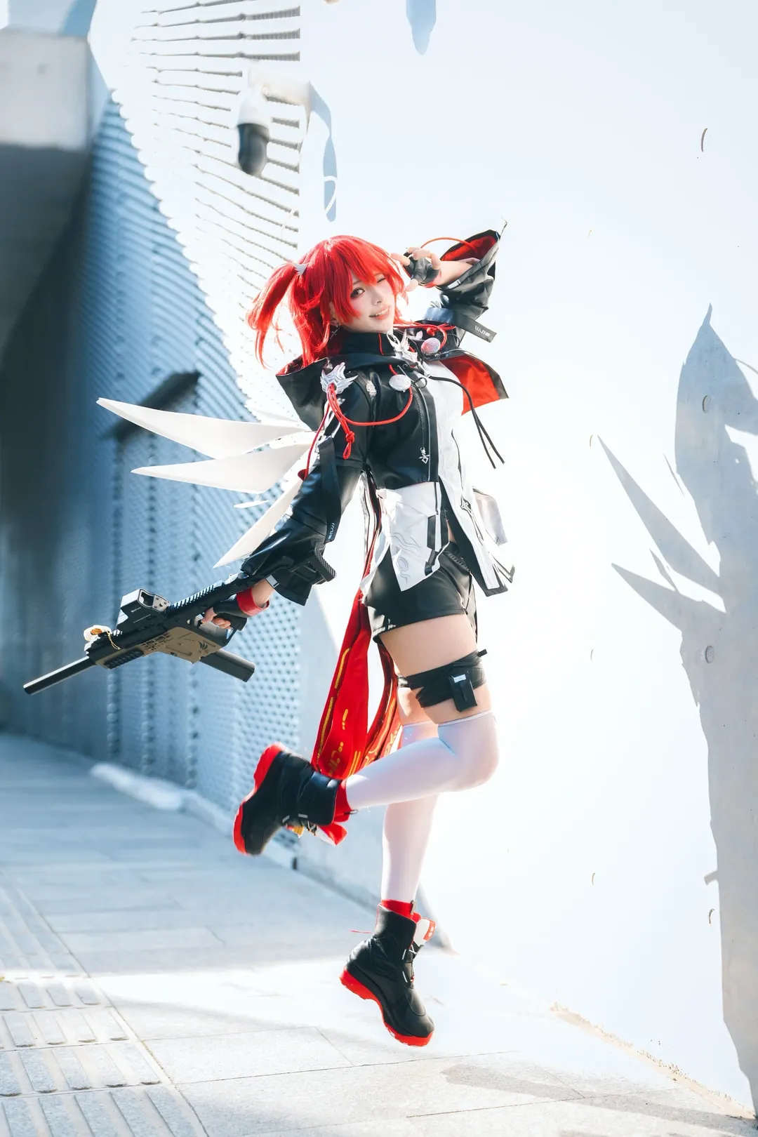 明日方舟, 新约能天使cos, 二次元角色扮演, 明日方舟cosplay, 战术少女cos - 第1张