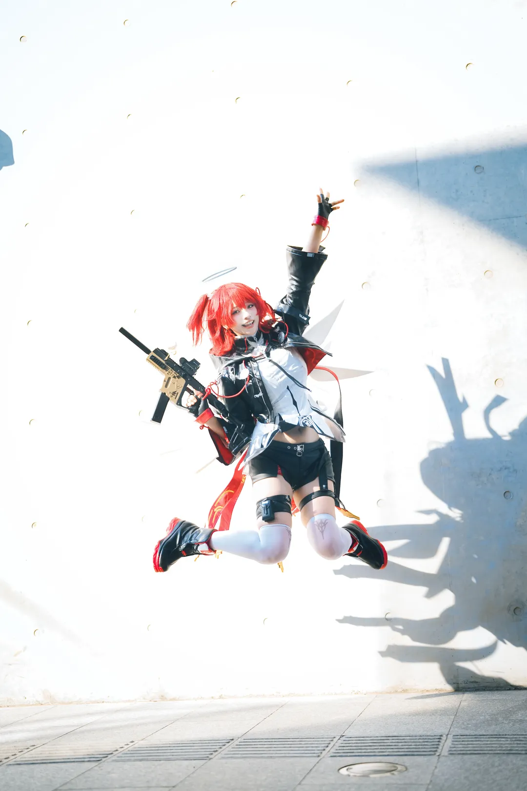 明日方舟, 新约能天使cos, 二次元角色扮演, 明日方舟cosplay, 战术少女cos - 第2张
