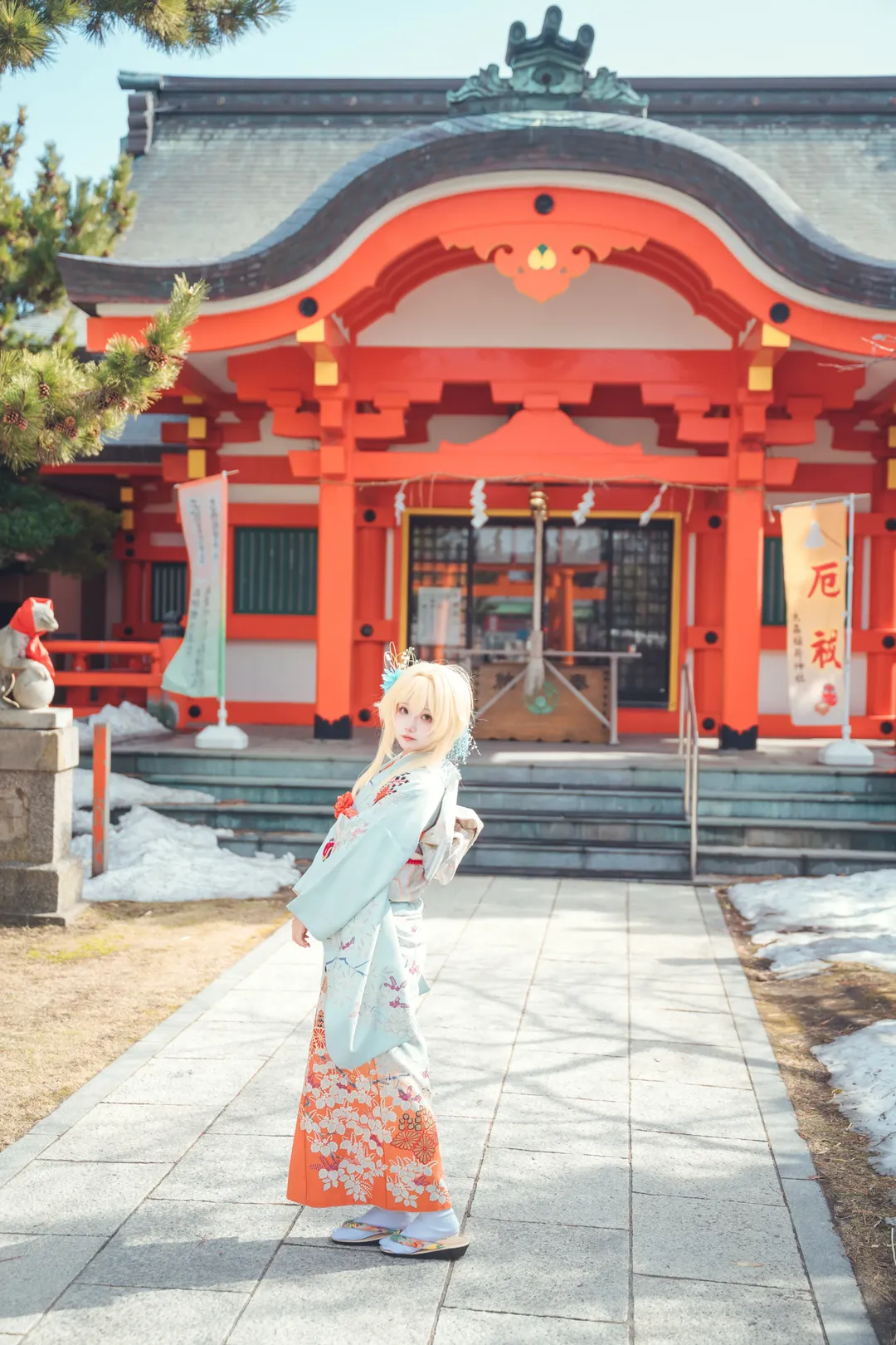 Japanese style cosplay, Genshin Impact cosplay, Hokkaido photography, Hakodate Shrine, Winter outdoor shoot - Image 2