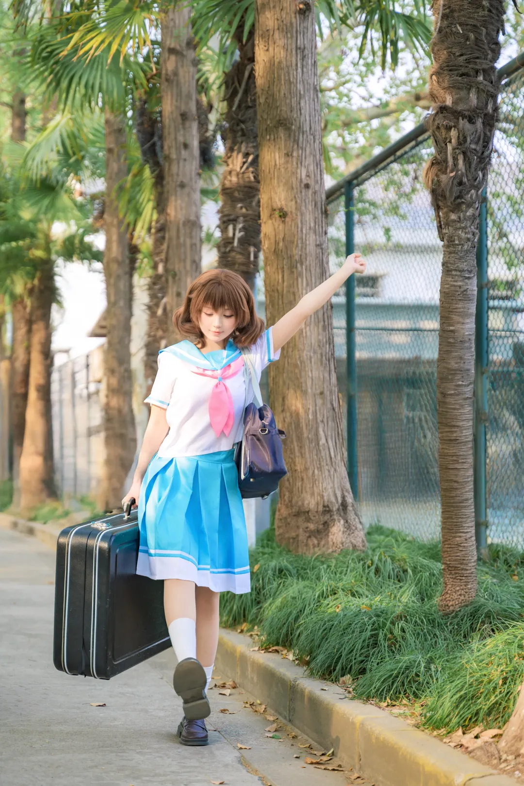 cosplay, 校园写真, 黄前久美子cos, 吹响吧上低音号, 铜管乐器 - 第3张