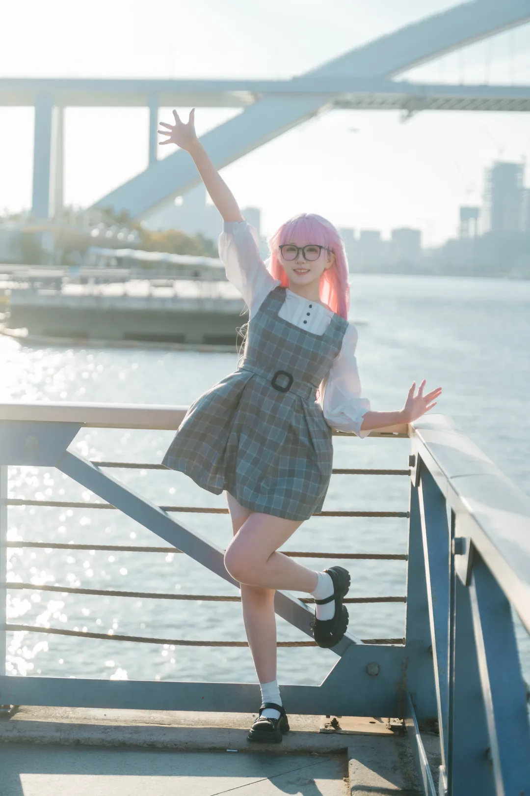 JK制服, 粉色假发, BanG Dream!, 千早爱音cos, 户外人像摄影 - 第3张