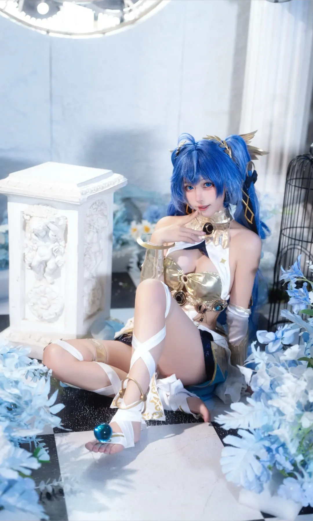 鸣潮, 尤诺cos, cosplay摄影, 蓝发双马尾, 齿轮主题棚拍 - 第3张