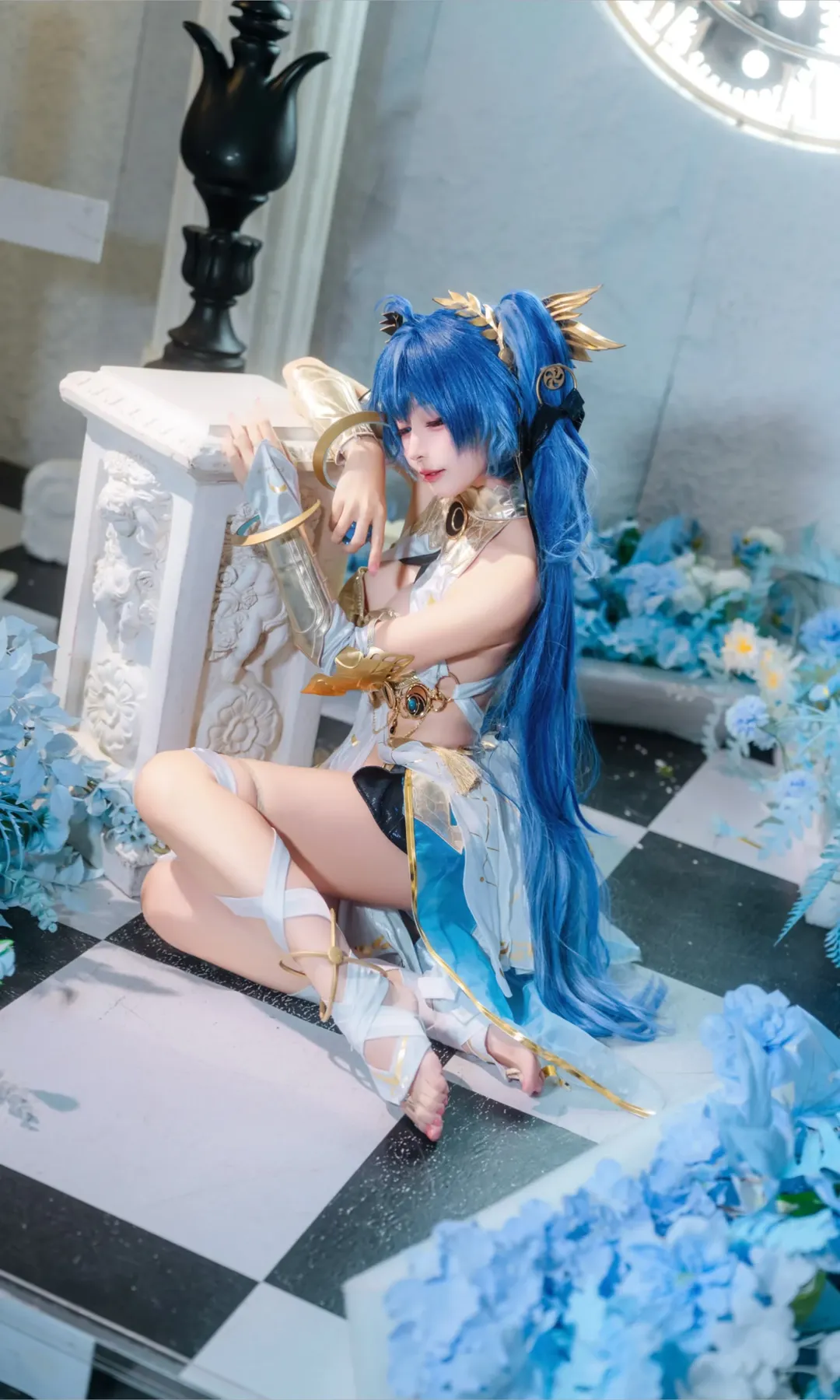 鸣潮, 尤诺cos, cosplay摄影, 蓝发双马尾, 齿轮主题棚拍 - 第4张