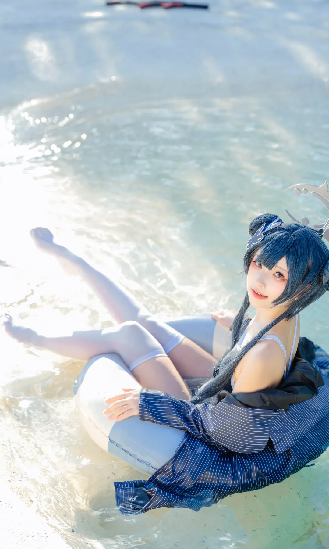 蔚蓝档案, 妃咲cos, 动漫cosplay, 蓝白配色, 泳装外景 - 第1张