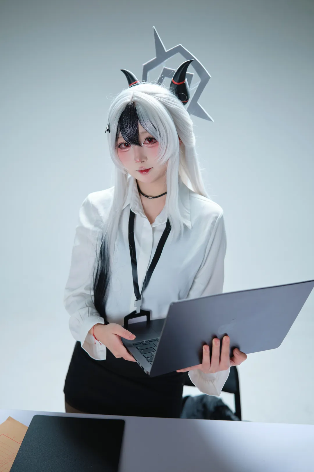 二次元, コスプレ, ブルーアーカイブ, カヨココスプレ, オフィスコーデ - 4枚目