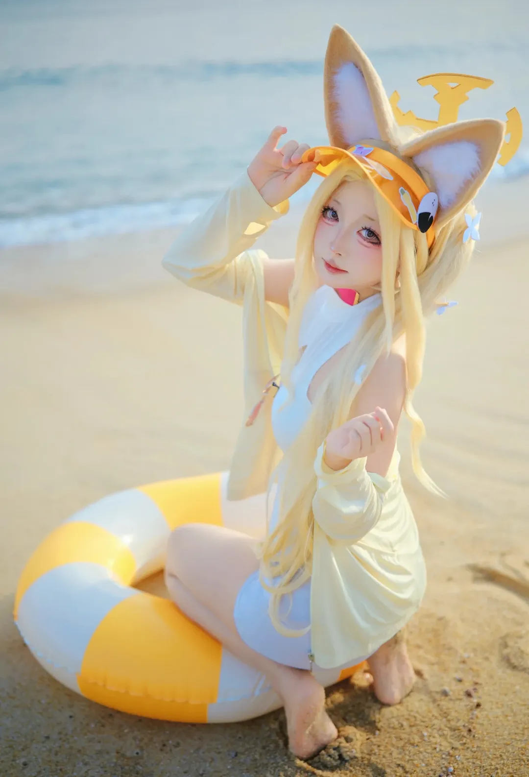 ブルーアーカイブ, コスプレ撮影, 百合園セイアコスプレ, ビーチ水着コスプレ, 夏の撮影