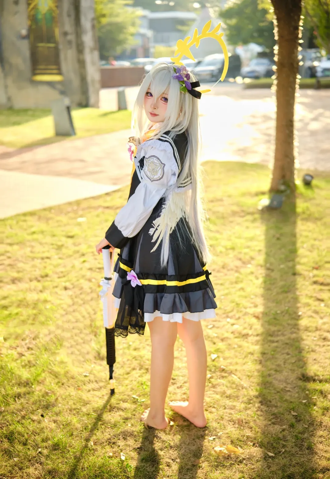 Anime-style photography, Blue Archive, Outdoor cosplay, Shirasu Azusa cosplay, Cosplay sharing