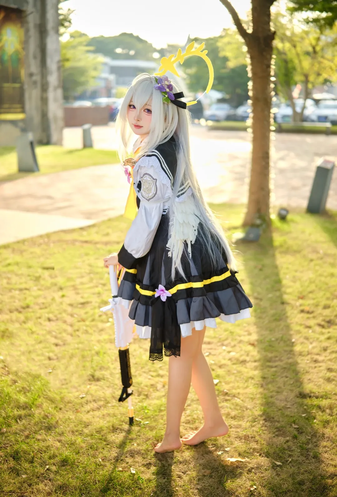 Anime-style photography, Blue Archive, Outdoor cosplay, Shirasu Azusa cosplay, Cosplay sharing - Image 3