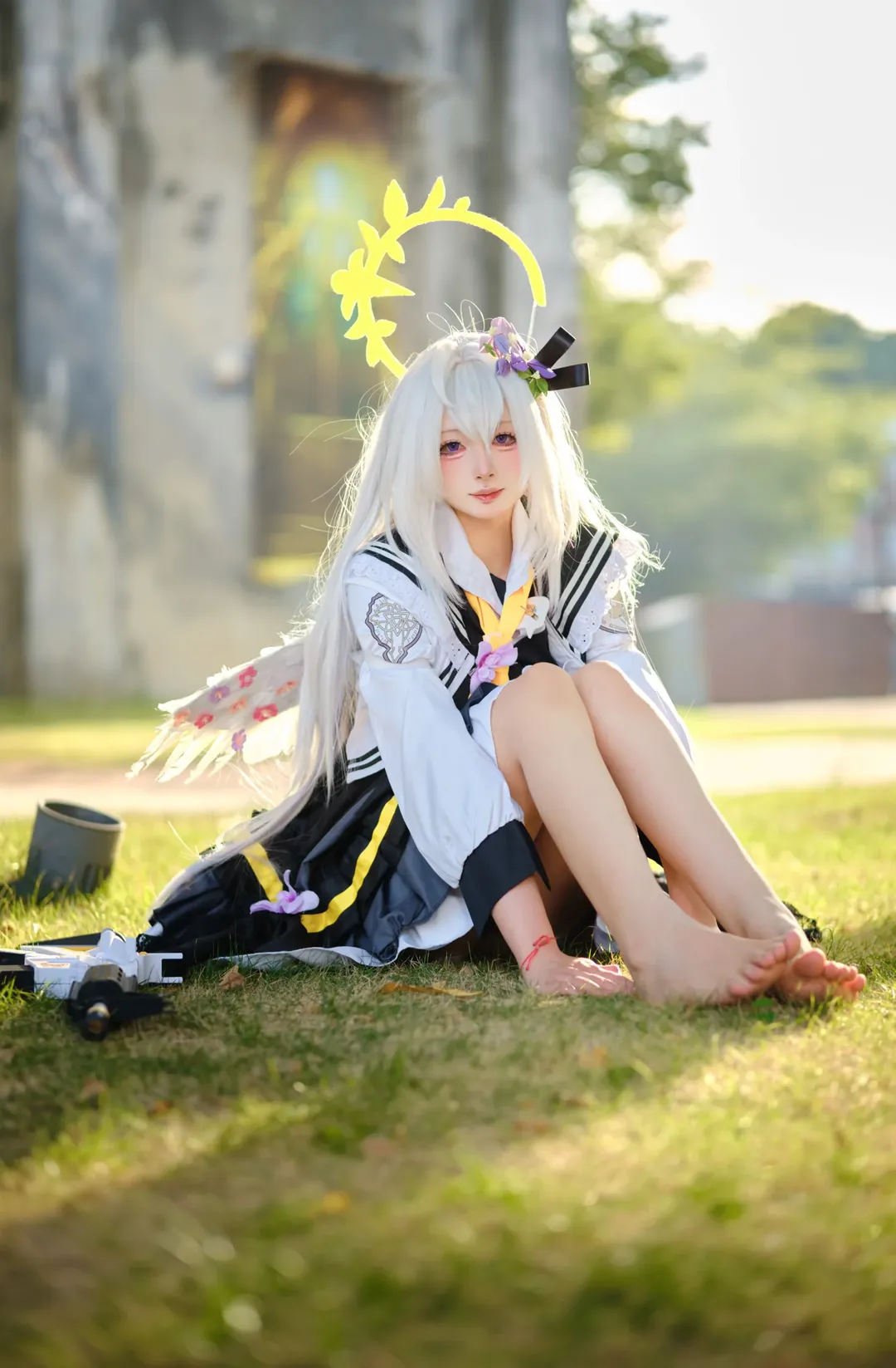 Character accuracy, Blue Archive, Shirasu Azusa cosplay, Cosplay photography, Outdoor location