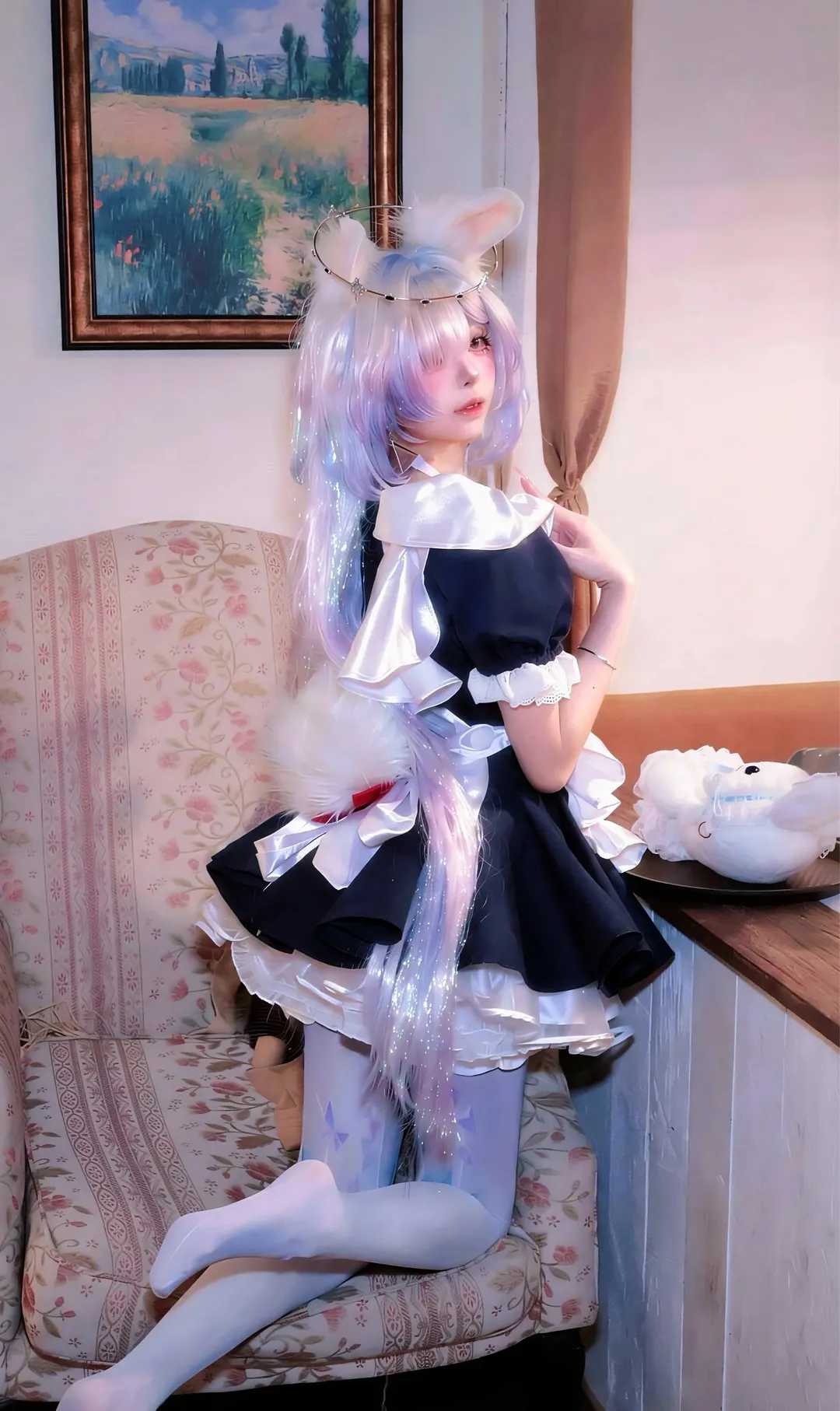 鸣潮, 莫宁cos, 兔耳女仆, 私设cosplay, 幻彩假发