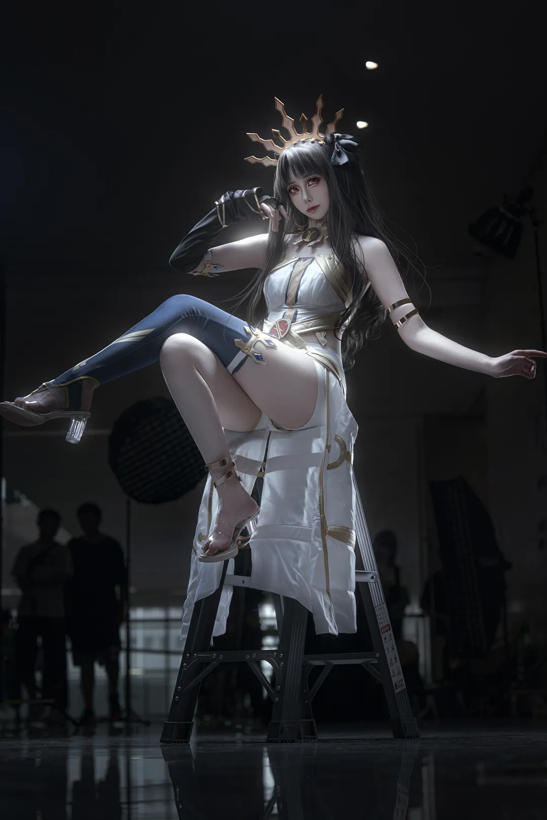 Fate/Grand Order, Ishtar Cosplay, Studio portrait, High contrast lighting, The Descent of the Goddess - Image 1