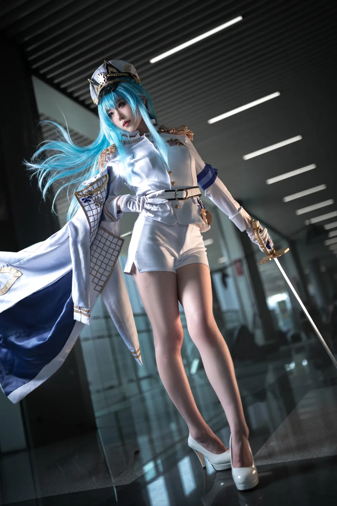 胜利女神妮姬, 蓝发cos, nikke, 海伦cos, 军装cosplay