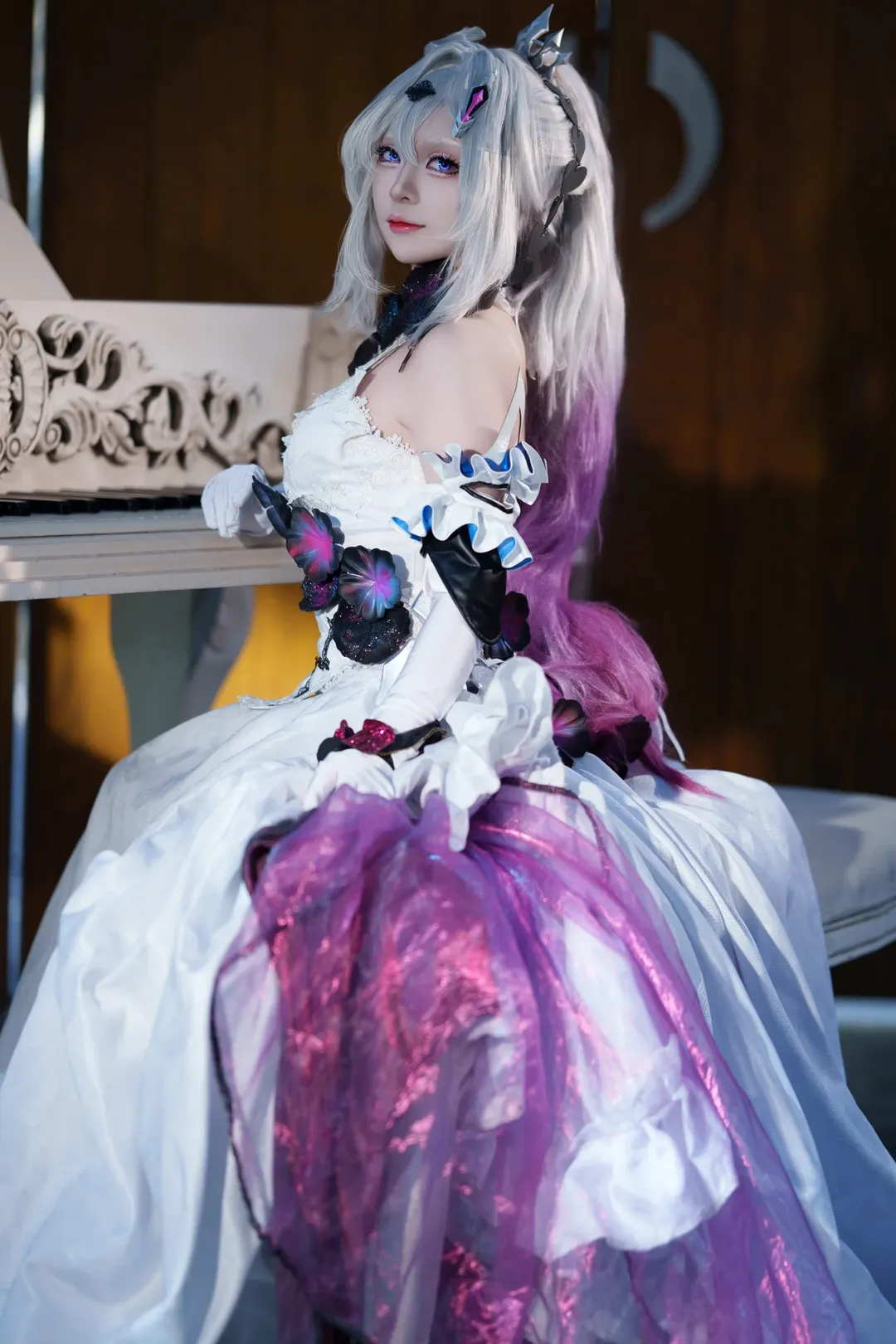 崩壊 3rd, キアナコスプレ, 二次元コスプレ写真, 終焉の律者, 花嫁コスプレ - 1枚目