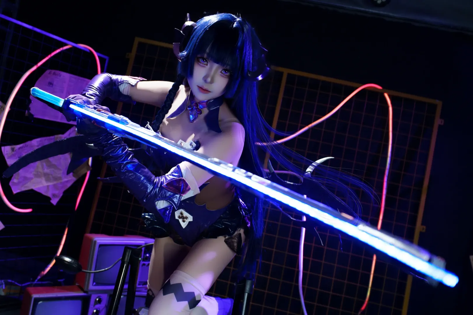 崩坏3, 赛博朋克, 雷电芽衣cos, cosplay道具, 雷电女王的鬼铠 - 第3张