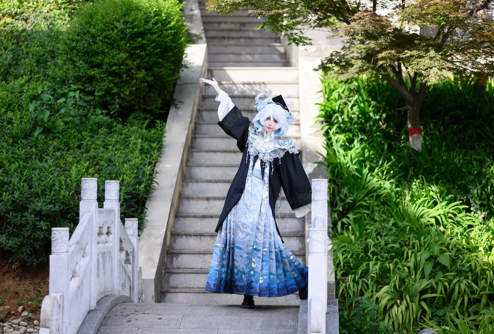 原神, フリーナ コスプレ, 卒業写真の服装, 学園コスプレ, セルフコーディネート - 4枚目