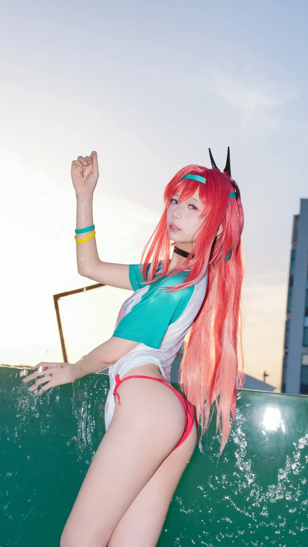 二次元写真, 夏日cosplay, 红发造型, 泳池摄影, 水上乐园 - 第4张