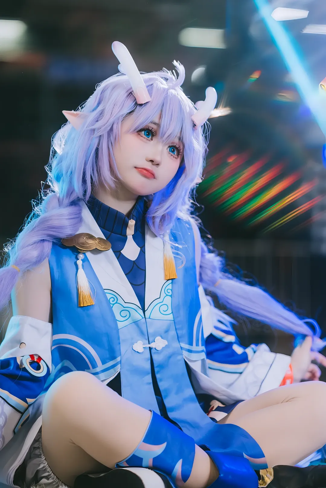 Cosplay, Character accuracy, Honkai: Star Rail, Bailu cosplay, Sitting pose reference - Image 7
