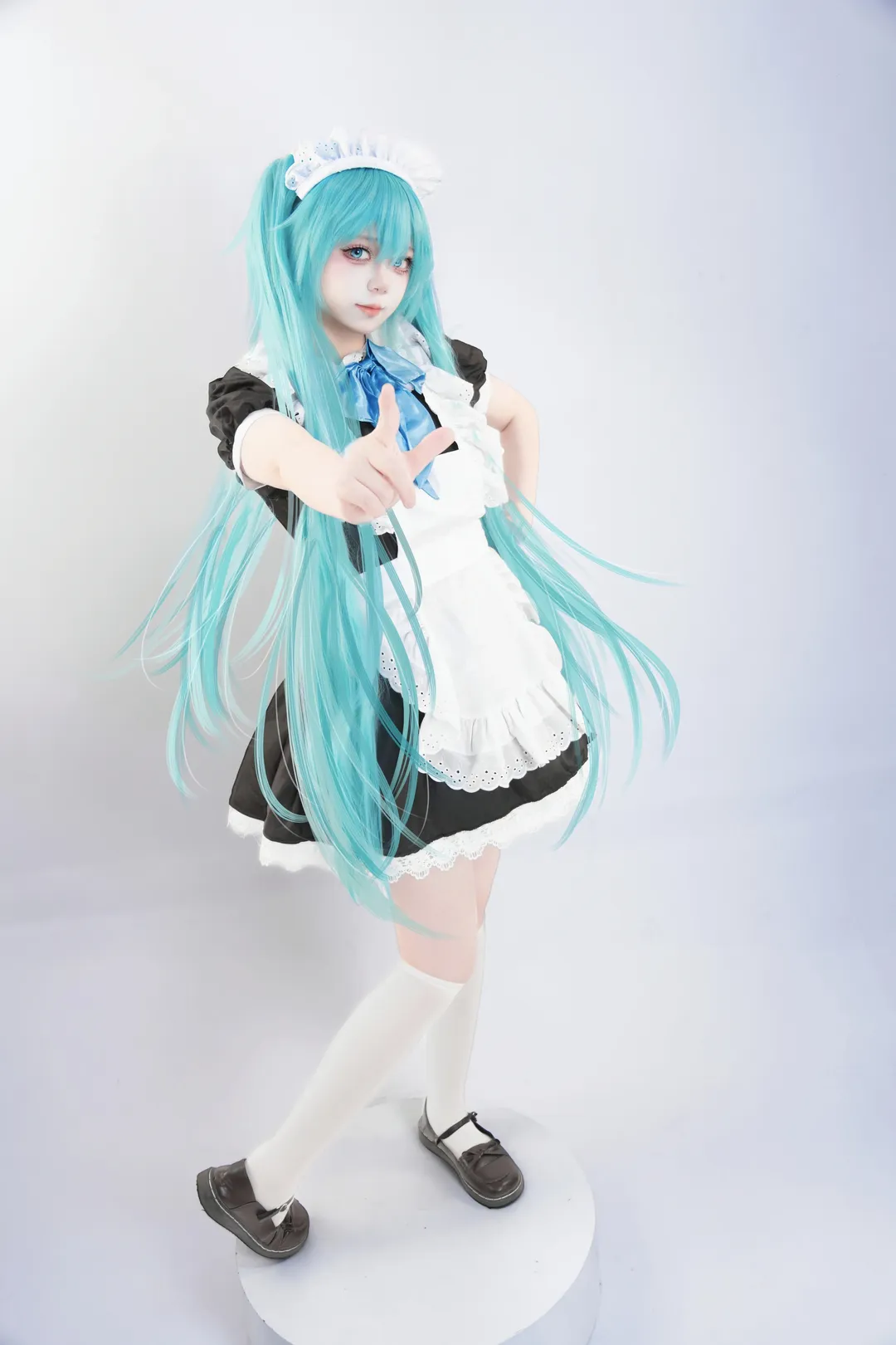 初音未来cos, cosplay正片, 白棚摄影, Vocaloid, 初音未来女仆装 - 第3张