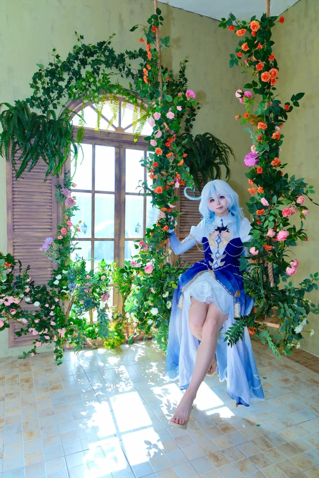 cosplay, 二次元摄影, 芙宁娜cos, 蓝发cos, 花房写真 - 第4张