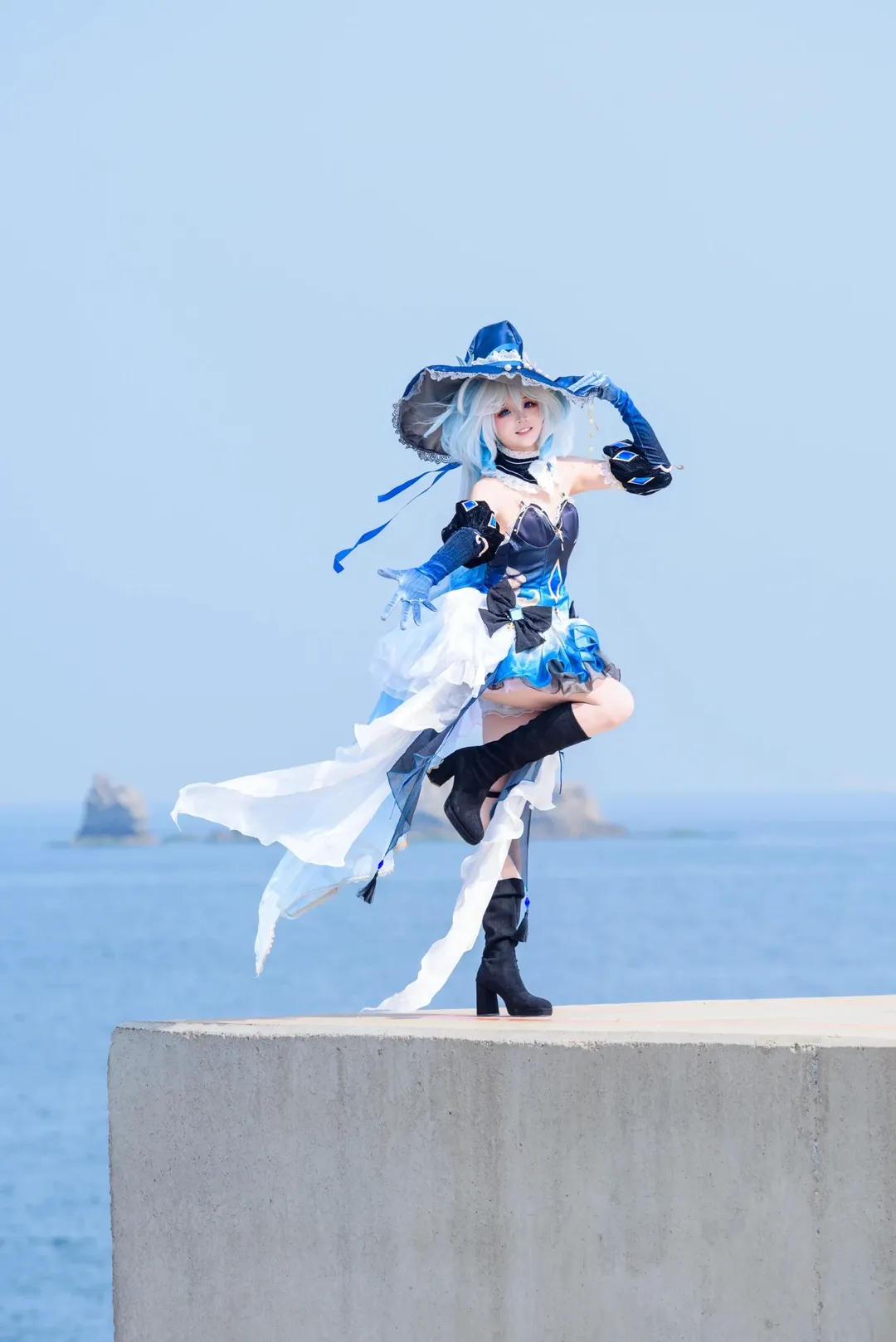 原神, 芙宁娜cos, 私设cos, cosplay摄影, 海边cos