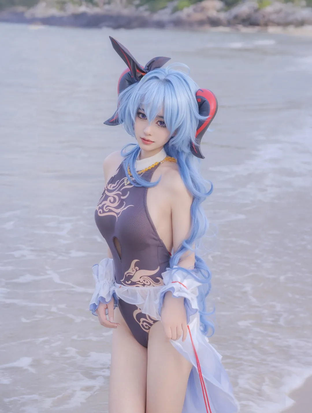 原神, 甘雨cos, 原神cosplay, 甘雨泳装, 海滨cos