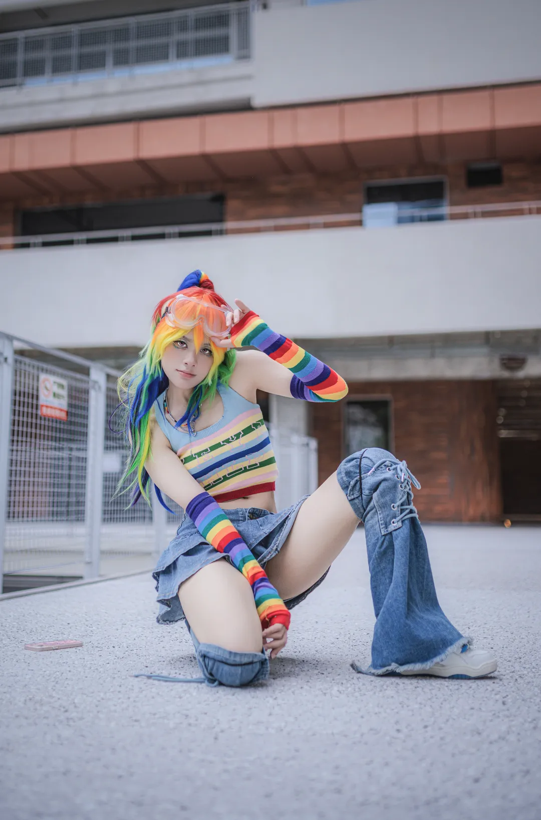 小马宝莉, 云宝黛西cos, 拟人cosplay, 街头滑板风, 彩虹配色 - 第5张
