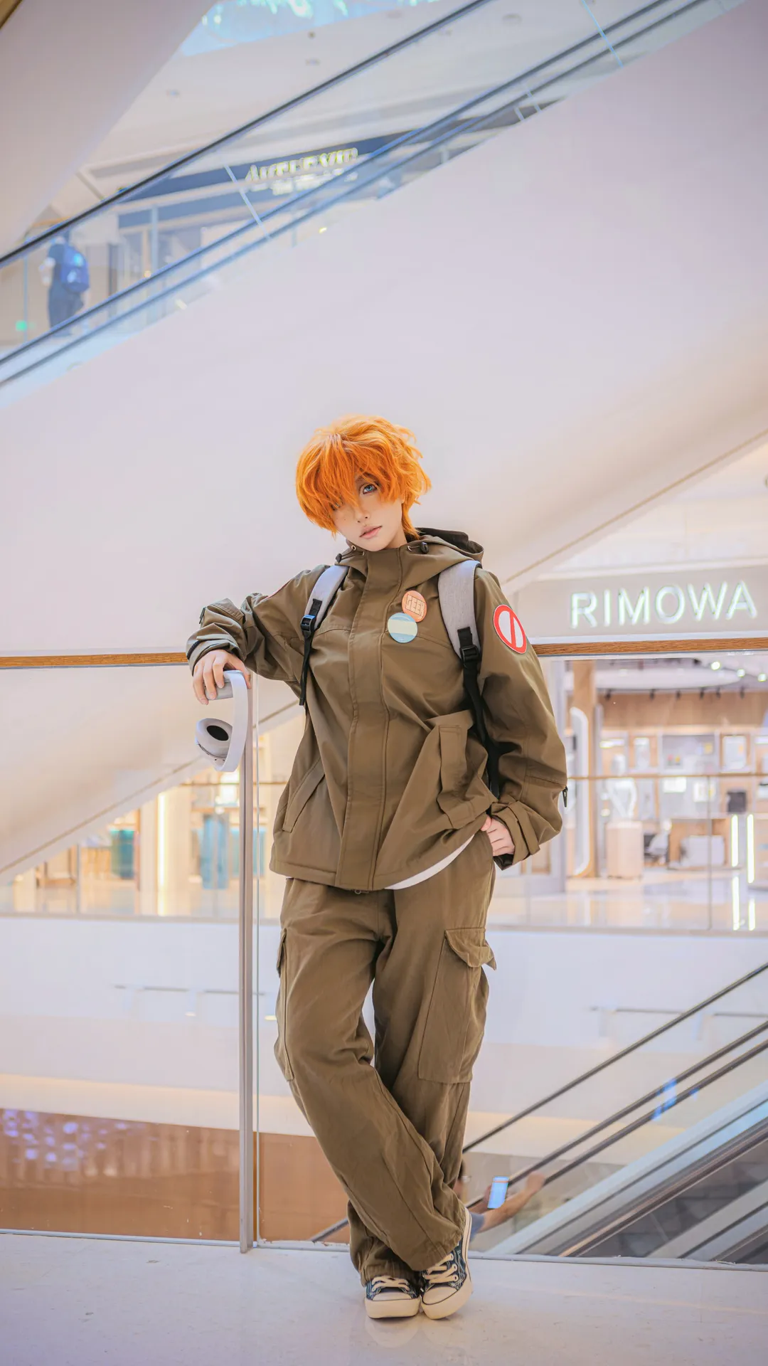 二次元cosplay, 吊带袜天使, P姐cos, 红裙穿搭, 商场街拍 - 第3张