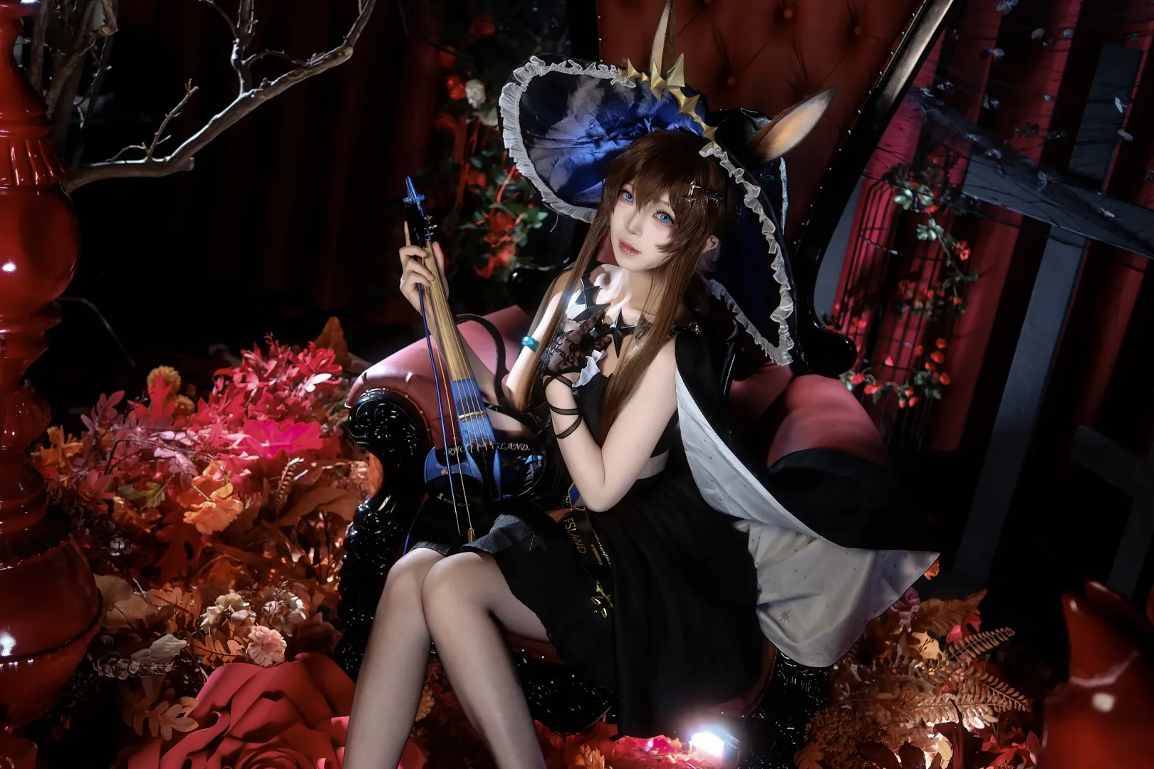 明日方舟, 阿米娅cos, 兔兔, cosplay摄影, 寰宇独奏 - 第2张