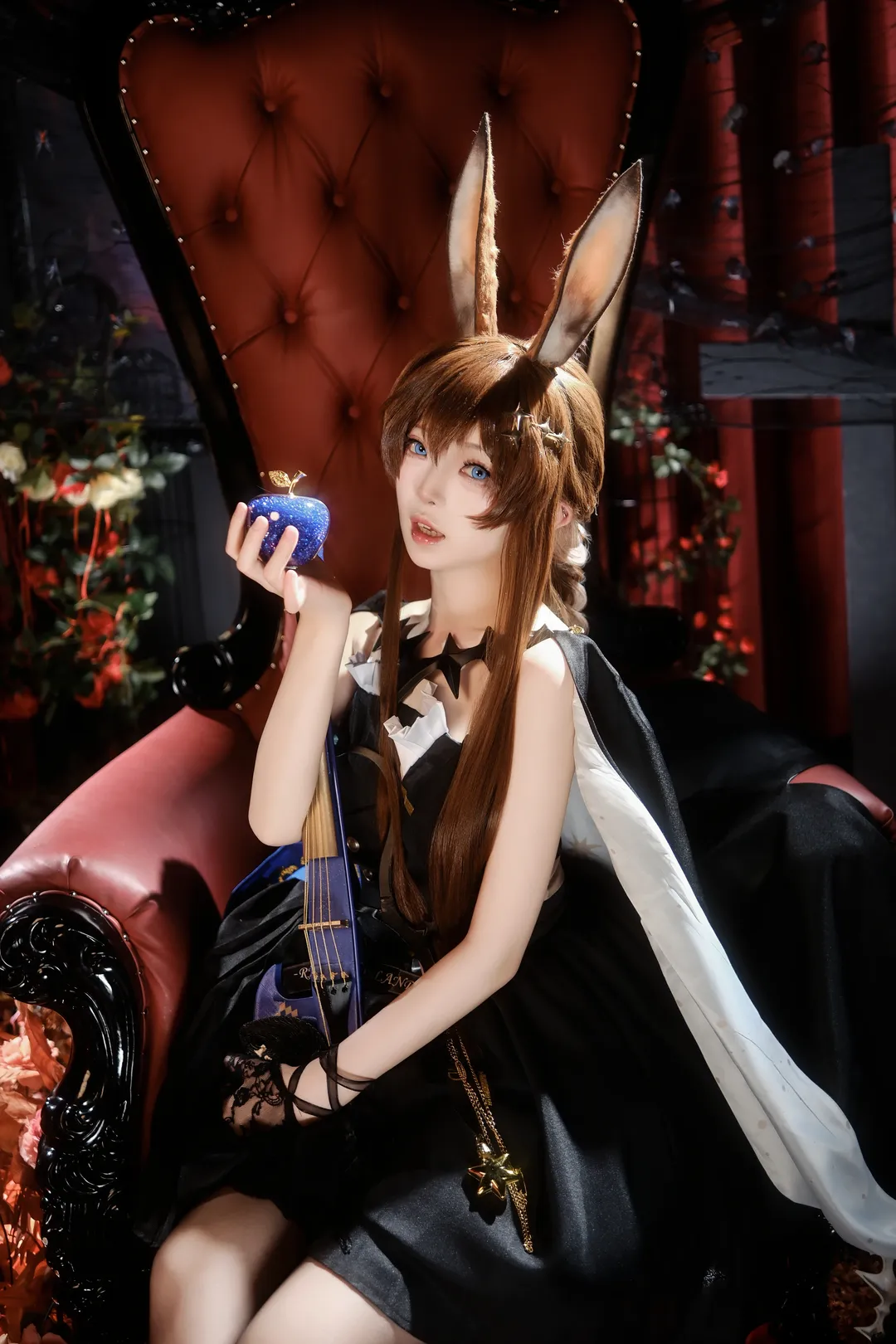 明日方舟, 阿米娅cos, 兔兔, cosplay摄影, 寰宇独奏 - 第3张