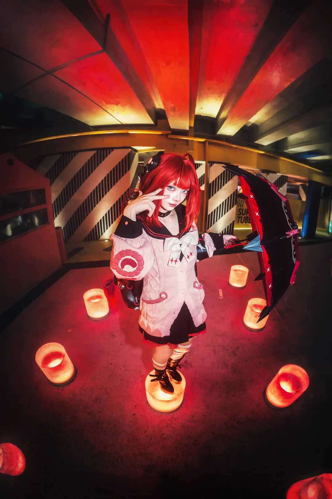 绝区零, 浮波柚叶cos, 梦核公园摄影, 鱼眼镜头拍照, cosplay姿势分享