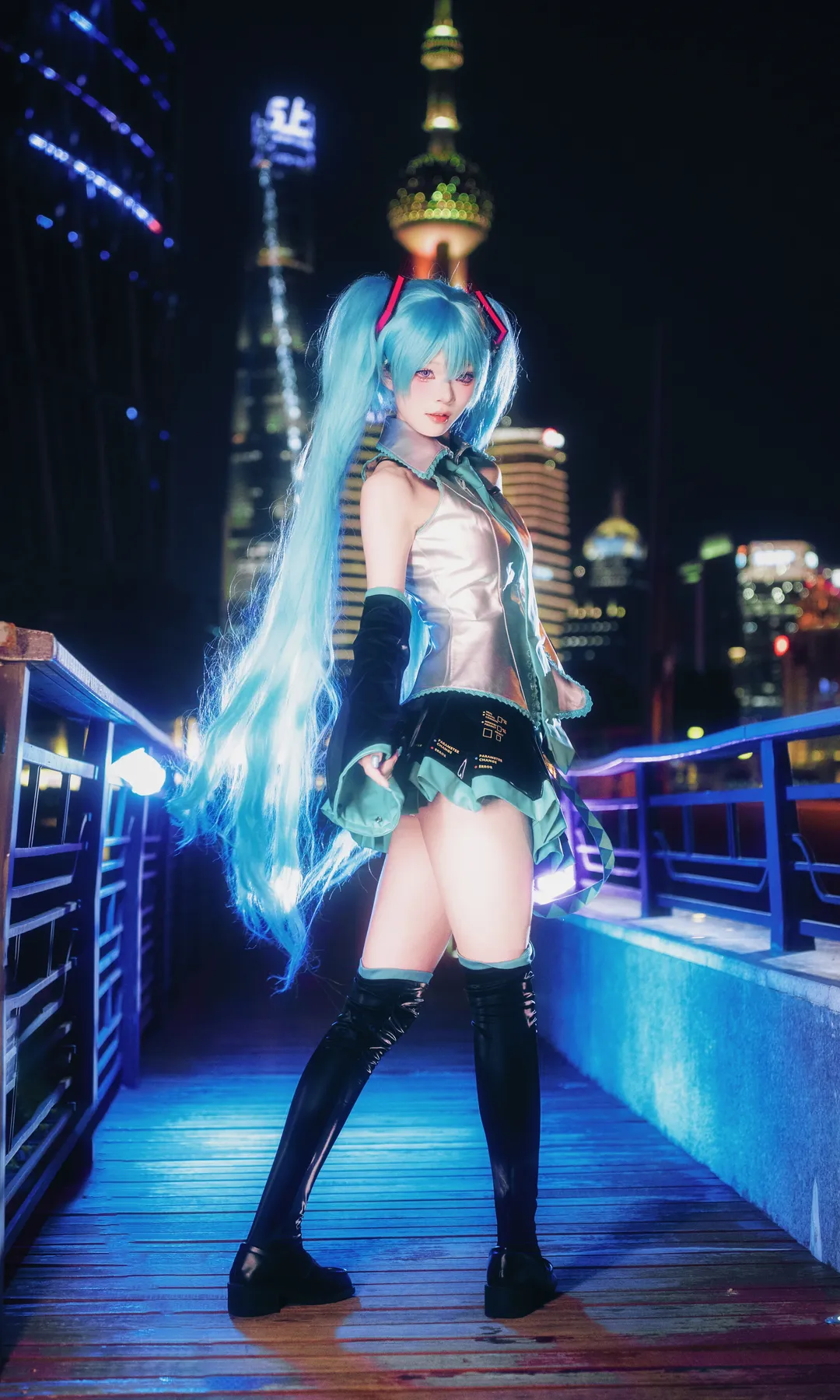 初音ミク コスプレ, 二次元コスプレ, 夜景ポートレート, コスプレ撮影, ボーカロイド - 2枚目